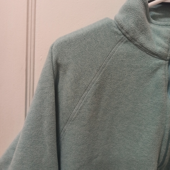 Eddie Bauer women's pullover long sleeves Sweater. Size Large - Picture 4 of 16